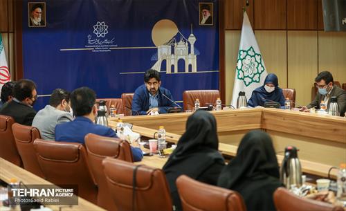 جلسه هم اندیشی مدیران روابط عمومی شهرداری تهران با رئیس مرکز ارتباطات و امور بین الملل شهرداری تهران 26