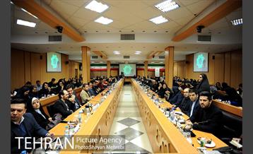 دیدار دانشجویان با شهردار تهران 4