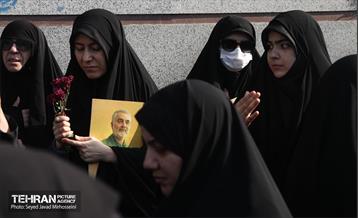 مراسم تشییع پیکرهای ۱۰۰ شهید گمنام 13