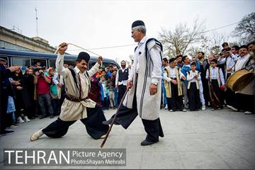 جشنواره نوروزگاه در میدان راه آهن 35