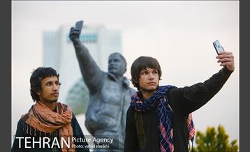 میدان آزادی به استقبال بهار رفت 13