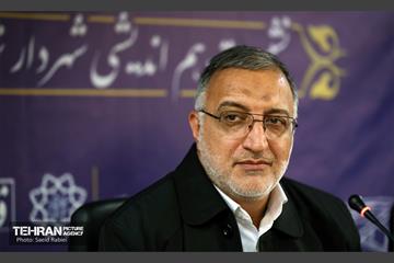 دیدار شهردار تهران با نخبگان منطقه 3