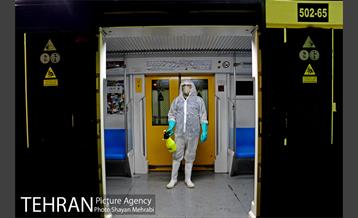 عملیات ضد عفونی کردن مترو تهران 8