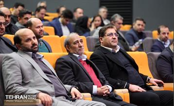 آیین تجلیل از برگزیدگان مناطق 22 گانه 40