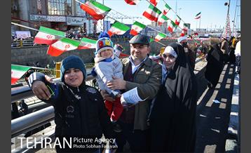 راهپیمایی یوم الله 22 بهمن 24