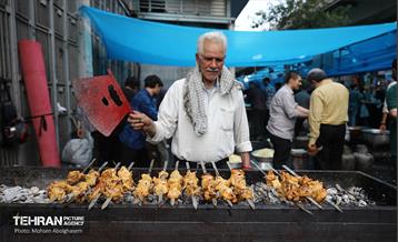 مهمانی ۱۰ کیلومتری عید غدیر در تهران - 3 40