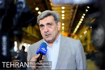بازدید معاون اول رئیس جمهور به همراه شهردار تهران از کارخانه واگن‌سازی تهران 5