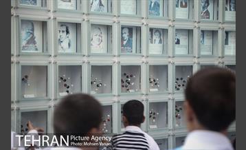 بازدید کودکان کار از آسمان نمای گنبد مینا 6