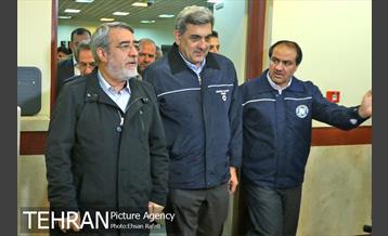 بازدید وزیر کشور از ستاد بحران شهر تهران 3