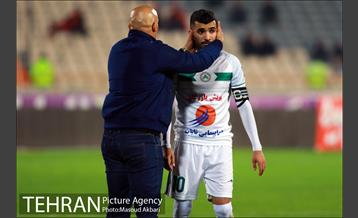 دیدار تیم های پرسپولیس و ذوب آهن 21