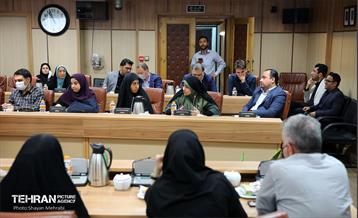 جلسه مدیران روابط عمومی و مسئولین ملاقات مردمی مناطق 22 گانه 4