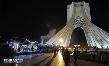 برج آزادی میزبان مسافران نوروزی 2