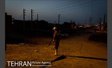 عملیات تخلیه آب از شهرک پیام اهواز 17