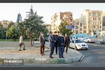 بازدید معاون هماهنگی امور مناطق از منطقه 5