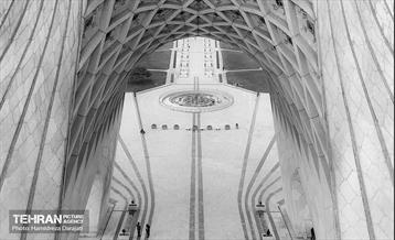 روایت یک بـرج 50ساله 18