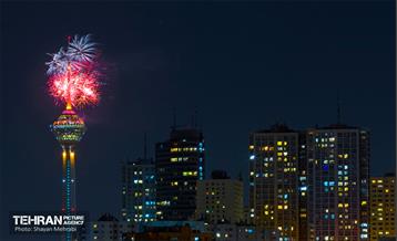 نور افشانی عید غدیر در برج میلاد 8