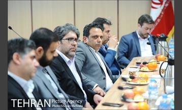 حضور زهرا نژاد بهرام در مرکز ارتباطات شهرداری تهران 12