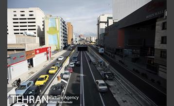 زیرگذر استاد معین قبل از افتتاح 55