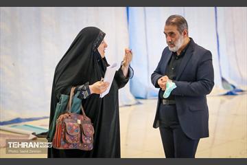 استقرار میز خدمت سازمان ورزش در مصلای تهران 6