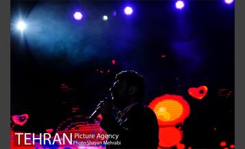 جشن ویژه شب یلدا در برج میلاد  15