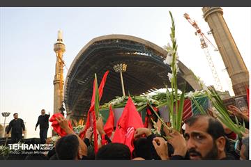 بدرقه خادمان و زائران اربعین 17