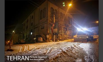 حضور نیروهاى پسماند در نخستین بارش هاى برف تهران 3