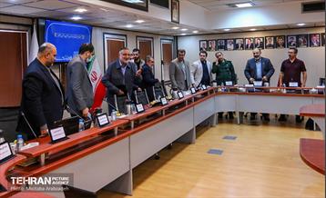 نشست هم انـدیشی شهردار تهران با معتمدین منطقه ۹