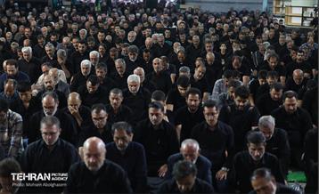 اقامه نماز ظهر عاشورا 13