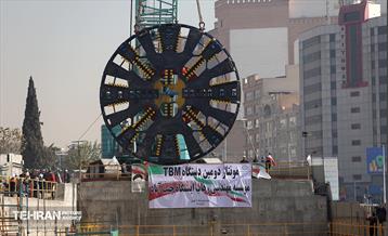 مونتاژ قطعه اصلی دومین دستگاه TBM خط 10 29