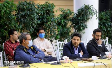 نشست هم اندیشی رئیس مرکز ارتباطات و امور بین الملل با اصحاب رسانه 29