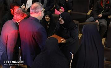 یادواره 2 هزار شهید منطقه ۴ شهرداری تهران  12