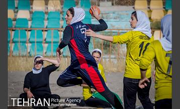 مسابقات هندبال ساحلی زنان 4