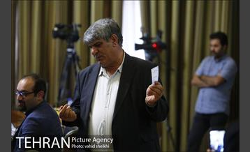 جلسه شورای شهر با موضوع استعفای شهردار تهران 45