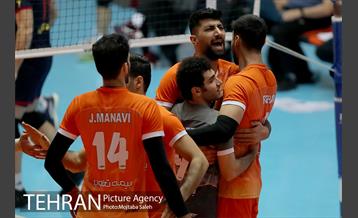 دیدار تیم های والیبال سایپا و خاتم یزد 2