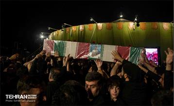 تشیع شهید پلیس در هیأت رایة العباس(ع) 11