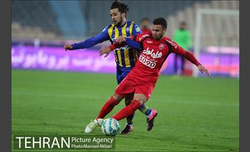 دیدار تیم های فوتبال پرسپولیس و گسترش فولاد
