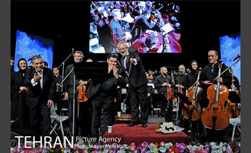 شب موسیقی انقلاب در منطقه گردشگری عباس آباد 46