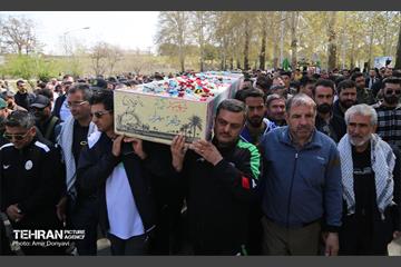 تشییع پیکر پاک و مطهر شهید گمنام در فدراسیون تیراندازی 19