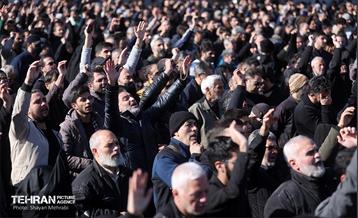 اجتماع مردم تهران در پی شهادت رهبر انقلاب - 1 70