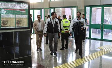 خدمات ویژه مترو تهران در مراسم سلام فرمانده