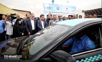 آیین ورود ۱۰۰۰ دستگاه تاکسی برقی به ناوگان حمل و نقل عمومی شهر تهران 3