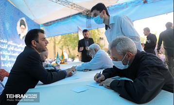 میز خدمت شهرداری تهران در نماز جمعه 23