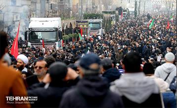 تشییع پیکر ۲۰۰ شهید گمنام دفاع مقدس در تهران 8