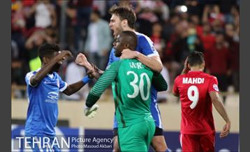 دیدار دو تیم فوتبال پرسپولیس و الریان قطر