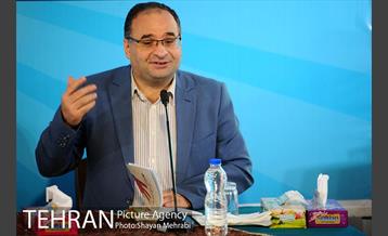 تقدیر از همکاران نویسنده و رونمایى از دوهفته نامه همگامان 2