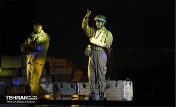 فیلم نمایش ۴۱۰ در برج میلاد 8