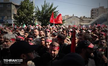 تشییع پیکر آقای شهید ایران - 4 86