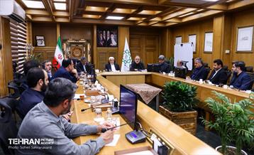 نشست صمیمانه شهردار تهران با معاون اول رئیس‌جمهور