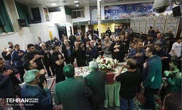 مراسم احیا شب ۲۳ ماه رمضان و تشییع شهید گمنام در حسینیه یرکی های مقیم تهران 31