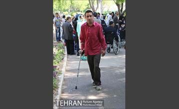 مراسم عیدانه معلولان در پارک بعثت 33